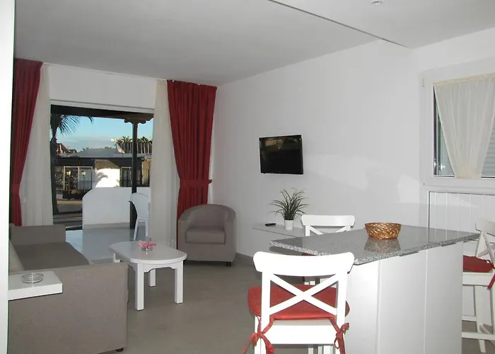 Апартаменты Playa Limones