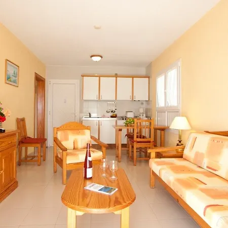 Playa Limones Apartment *