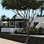Playa Limones Apartment *